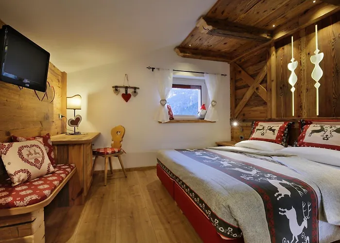 Hotel Azola