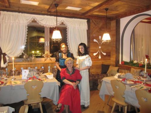 Hotel Azola Canazei
