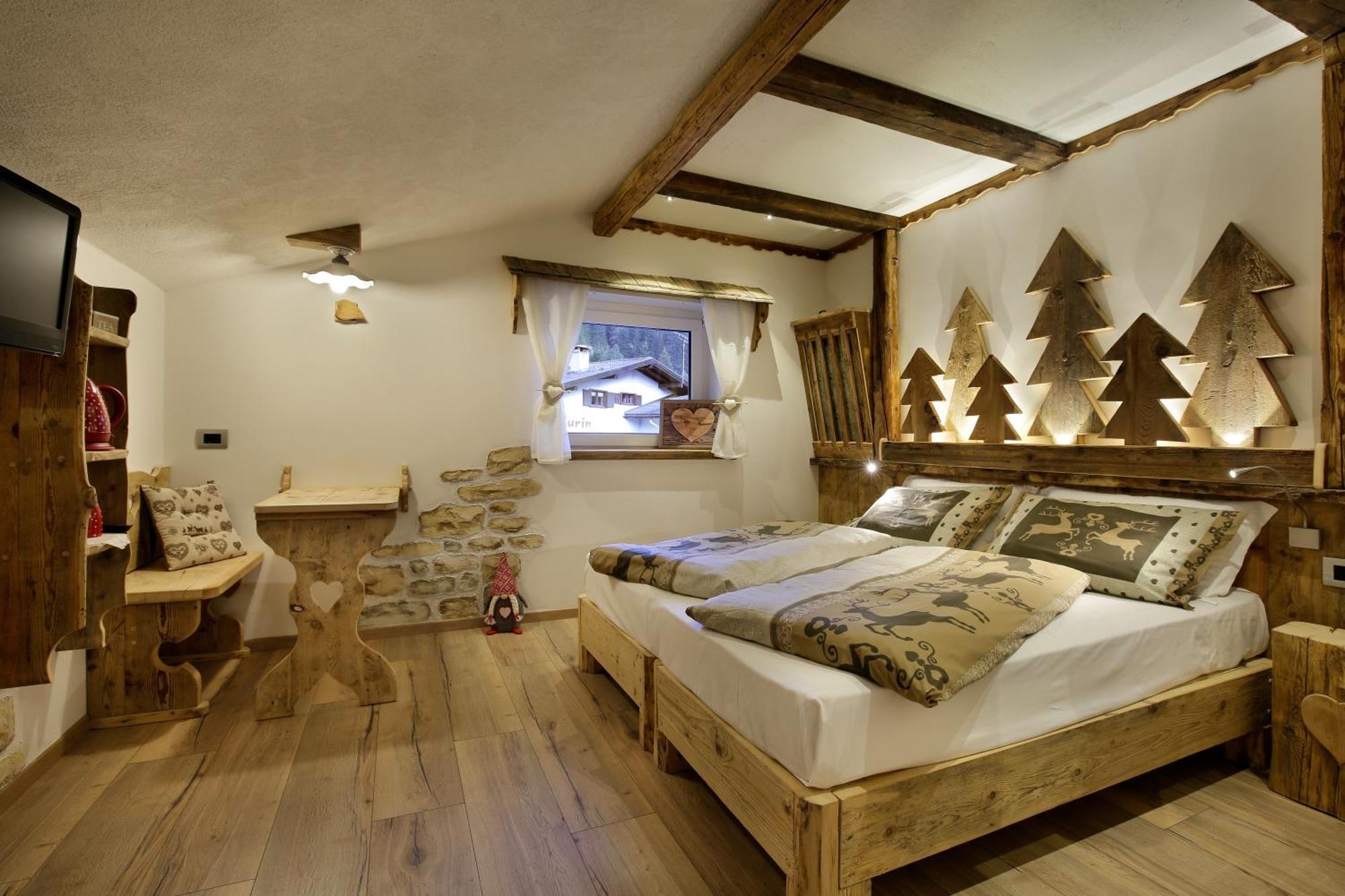 Hotel Azola
