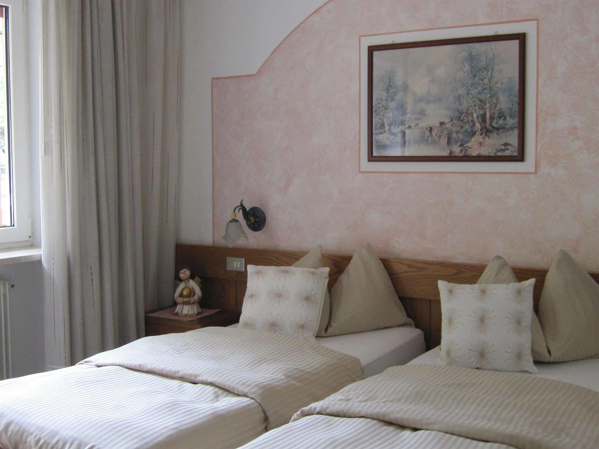 Azola Hotel Canazei